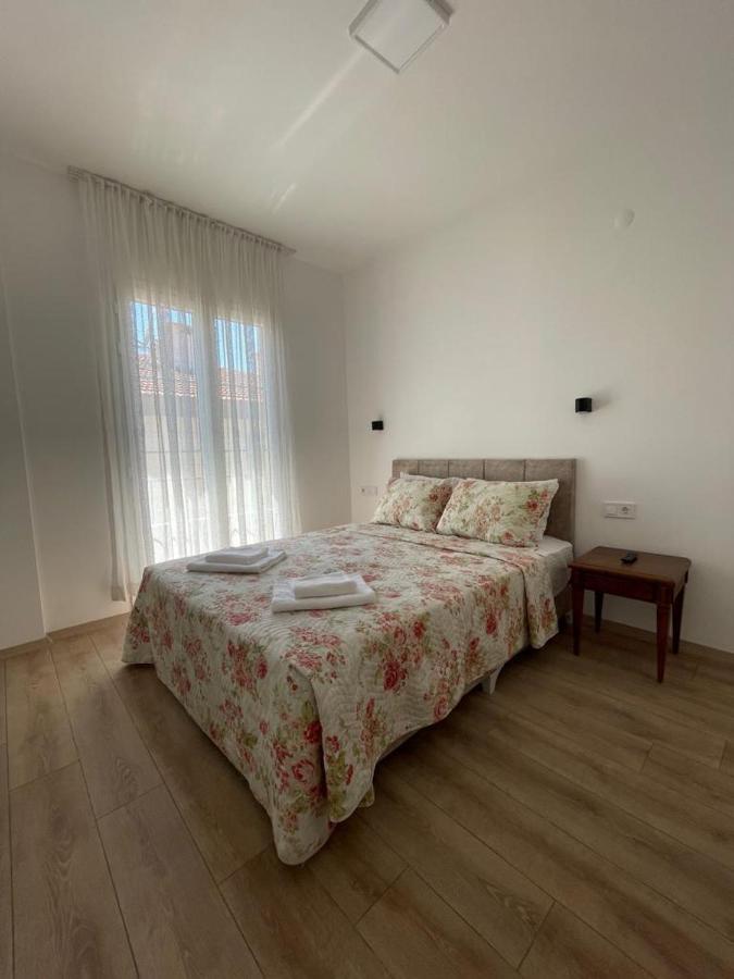 Adil Pansiyon Çeşme Exterior foto