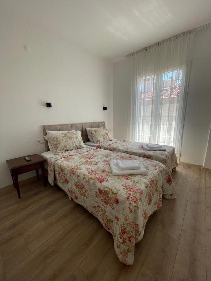 Adil Pansiyon Çeşme Exterior foto